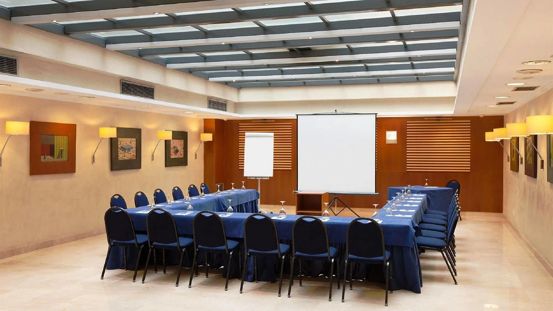 Sercotel Cornella Barcelona Cornella de Llobregat 3*,